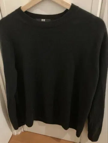 유니클로 캐시미어 스웨터 XL 블랙