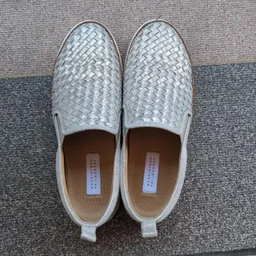 매킨토시 스니커즈 25.5cm