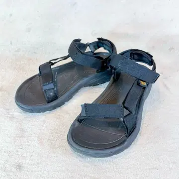 Teva 테바 Hurricane XLT2 허리케인 블랙 23cm