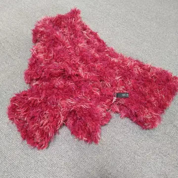 새상품급 MICHEL 빨간색 프린지 디자인 머플러