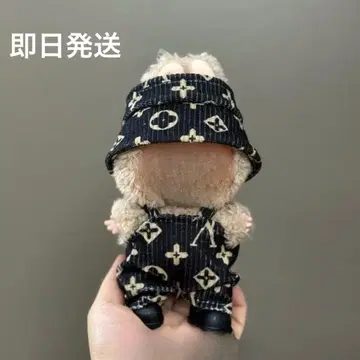 러브브 옷 갈아입기