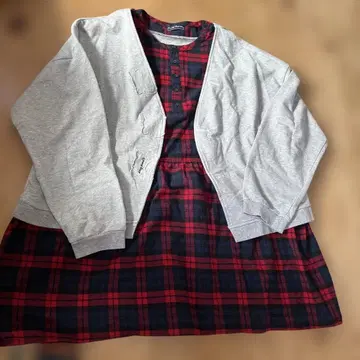 드럭 스토어즈 F 레이어드 스타일 티셔츠