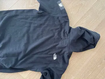 THE NORTH FACE 블랙 후드티