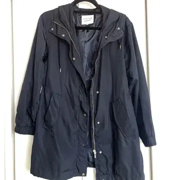 anyFAM 네이비 마운틴 후드티