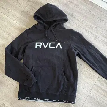RVCA 블랙 후드 부착 후드티 S