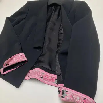 새상품급 레오나르 자켓 사이즈 40