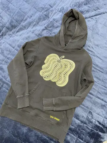 쿠사마 야요이 호박 그래픽 후드티