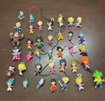 드래곤볼 스트랩 피규어 세트