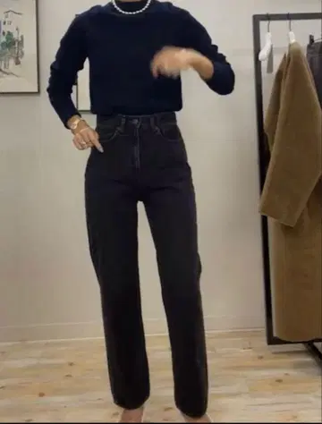 마차트 블랙 스트레이트 데님 팬츠 M