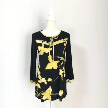 최근 새상품급 레오나르 카캉 스트레치