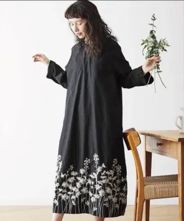 써니클라우드 꽃밭의 마녀 원피스