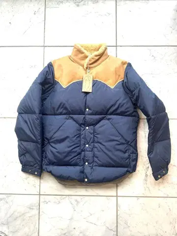 록키 마운틴 다운 자켓 38 새상품