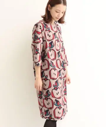 [ peu pres ] 애플 프린트 원피스 사과 패턴