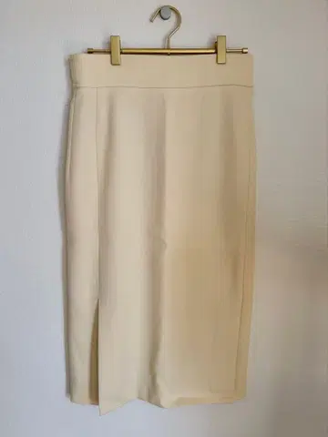 타이트 스커트 크림색 사이즈 2