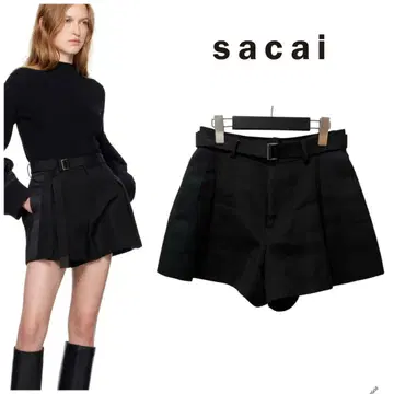 새상품급 sacai 사카이 실크 벨티드 숏팬츠 블랙
