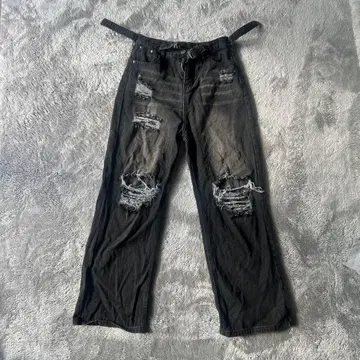 데미지 가공 블랙 와이드 레그 데님