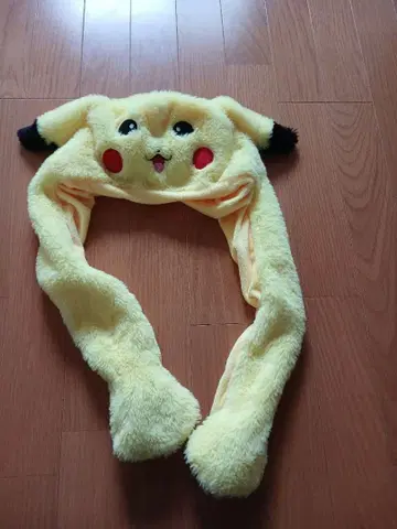 피카츄 귀 달린 스카프