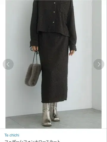 새상품 미사용 테치치 스커트 페더 쉬폰 내로우 스커트