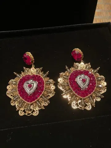 돌체앤가바나 빈티지풍 하트형 골드 귀찌