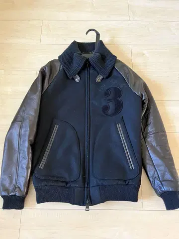 1piu1uguale3 바시티 자켓 블랙