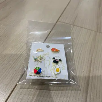 하울의 움직이는 성 귀걸이 세트