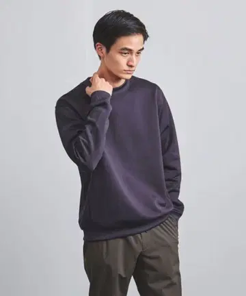 [ UNITED ARROWS ] 맨투맨 블랙