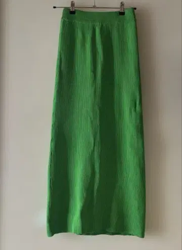 시루무린 리브 니트 스커트 M 사이즈