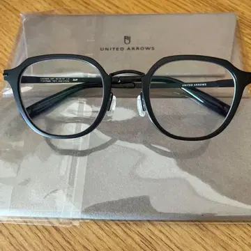 거의 미사용 유나이티드 애로우즈 zoff 콜라보 모델 블랙