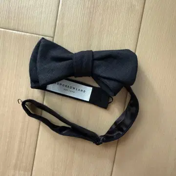 TOMORROWLAND 보타이 Black