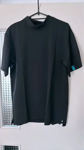 SERENITA 블랙 골프 셔츠 L