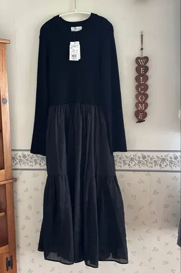 택 포함 미사용 새상품 오파크 클립 도킹 니트 플레어 원피스