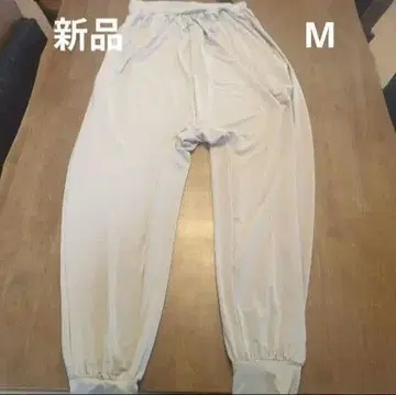 새상품 M 아디다스 헬스장 트레이닝 저지 사루엘 팬츠