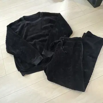 GUNZE 블랙 플리스 룸웨어 M 사이즈