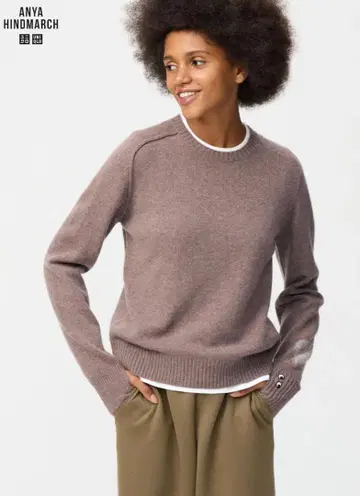 아냐 힌드마치 캐시미어 크루넥 스웨터