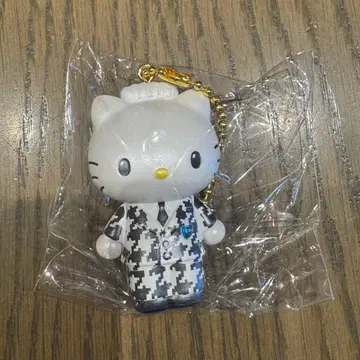 헬로키티 모노크롬 걸리시 시크릿 마스코트 참 디어 다니엘