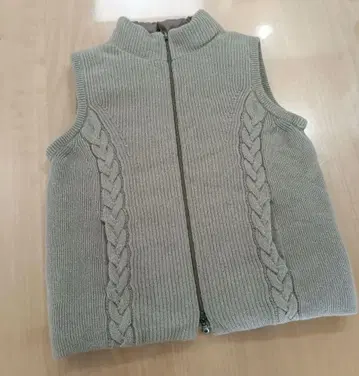 새상품 다마 컬렉션 다운 베스트 캐시미어 혼방 니트 L