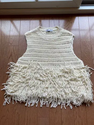 ZARA 아이보리 프린지 니트 베스트
