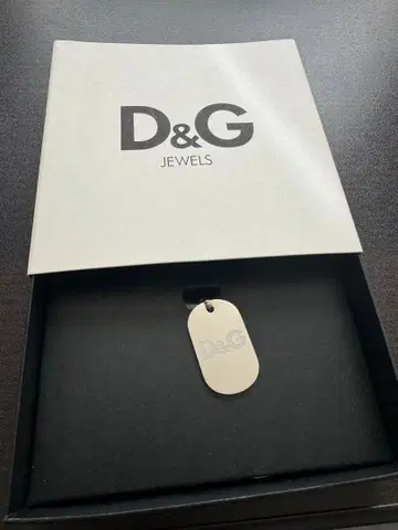 D&G 목걸이