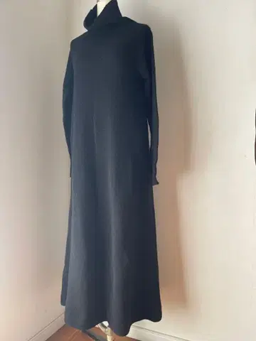 이에나 터틀 니트 니트 롱 원피스