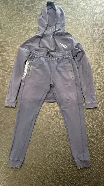 L 사이즈 VANQUISH FITNES 풀오버 후디 & 스웨트 팬츠