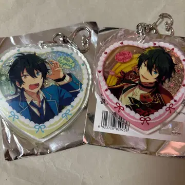 발렌타인 유동 아크릴 키링 미카