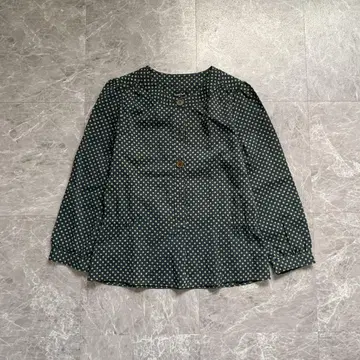 마가렛호웰 (2) 노카라 블라우스*울*하프 버튼*도트 무늬*