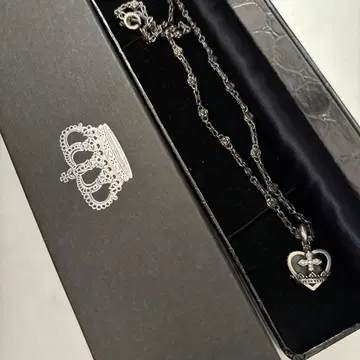 Justin Davis 하트형 목걸이