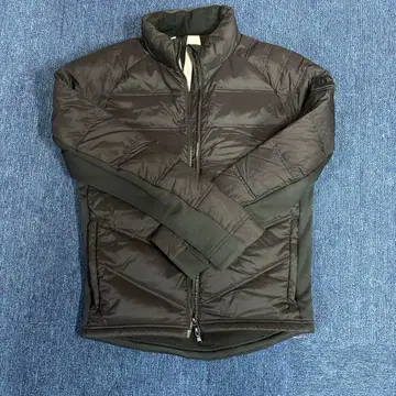 TFW49 블랙 다운 자켓