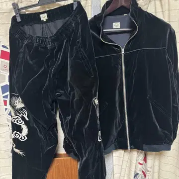 동양 엔터프라이즈 gold 벨벳 셋업