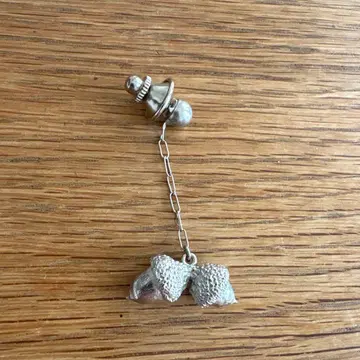 mina perhonen 핀 배지 배치 동동이