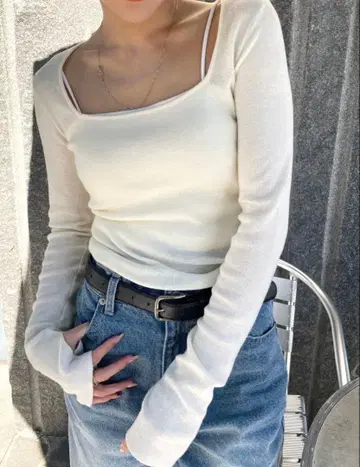 efu SQUARE NECK SHEER KNIT