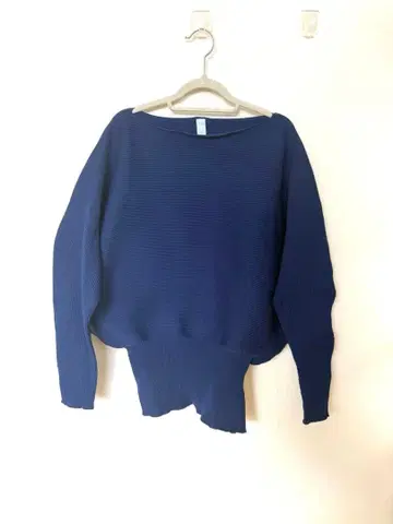 CFCL 네이비 블루 니트