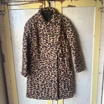 MACKINTOSH 매킨토시 레오파드 무늬 퀼팅 코트