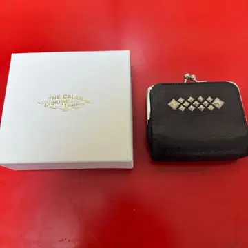 CALEE 가마구치 지갑 스터드